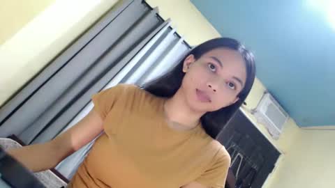 Snapshot of sluttychie chatting on 02.26.26 CHIE CHIE online show from 02.26.26