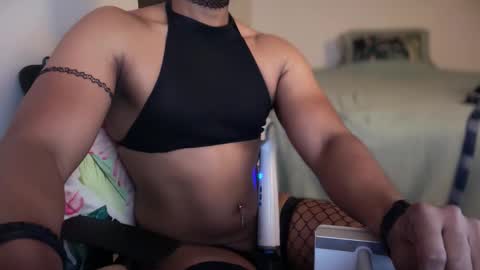 DeeLina online show from 04.11.26