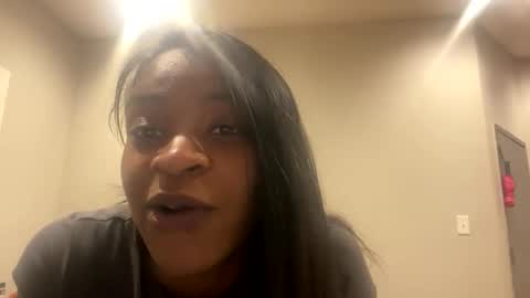 Snapshot of sluttyduchess1 chatting on 05.20.26 sluttyduchess1 online show from 05.20.26