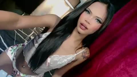 Snapshot of slutxcums_farrah69 chatting on 12.15.25 Dont forget to follow me give me thumbs upIm a New kataluna online show from 12.15.25