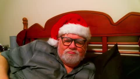 Snapshot of slydevil_sc chatting on 12.18.24 Sly online show from 12.18.24