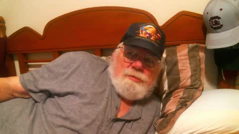 Snapshot of slydevil_sc chatting on 09.12.25 Sly online show from 09.12.25