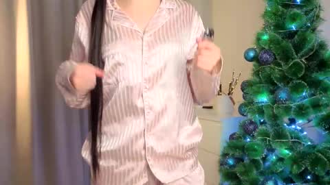 Lily online show from 01.06.26