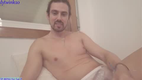 slytwink20 online show from 09.10.25