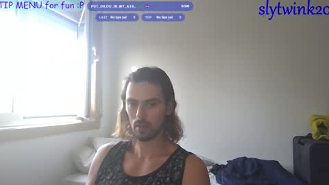 slytwink20 online show from 09.12.25