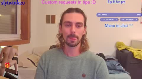 slytwink20 online show from 09.23.25