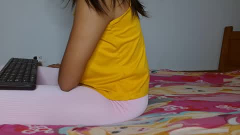 smallflorecita online show from 03.03.25