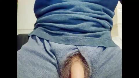 Small Hairy Uncut online show from 11.24.25