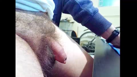 Small Hairy Uncut online show from 04.13.26