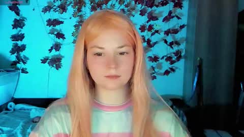 smallimpmeili online show from 10.22.25