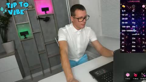 Alex online show from 12.04.25