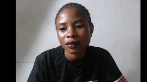 Snapshot of smallsluty chatting on 06.22.26 smallsluty online show from 06.22.26