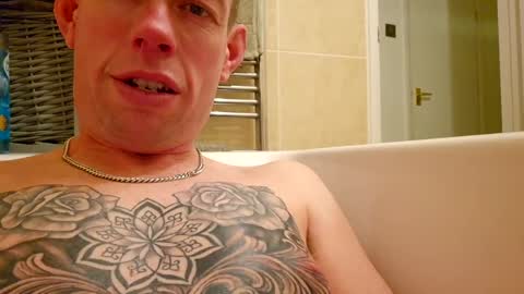 Snapshot of smallville456 chatting on 02.12.25 smallville456 online show from 02.12.25