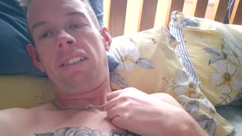 Snapshot of smallville456 chatting on 11.15.25 smallville456 online show from 11.15.25