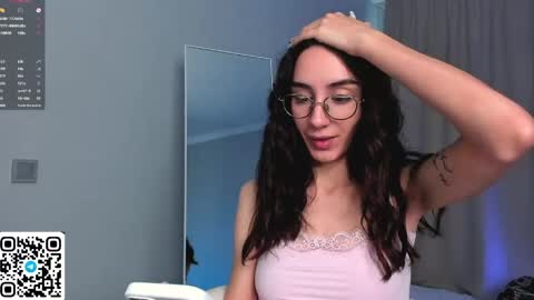 Elizabeth online show from 04.13.26