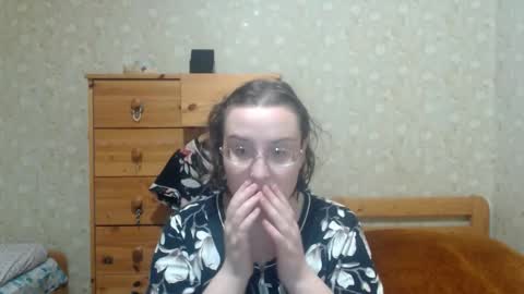 Snapshot of smart_rose chatting on 11.10.25 smart_rose online show from 11.10.25