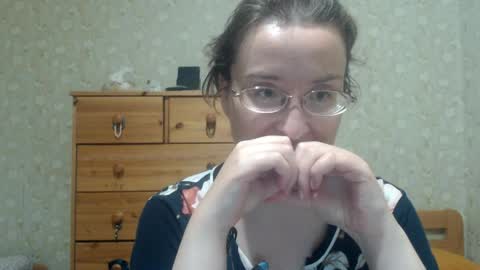 Snapshot of smart_rose chatting on 05.27.26 smart_rose online show from 05.27.26