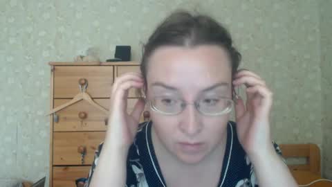 Snapshot of smart_rose chatting on 05.31.26 smart_rose online show from 05.31.26
