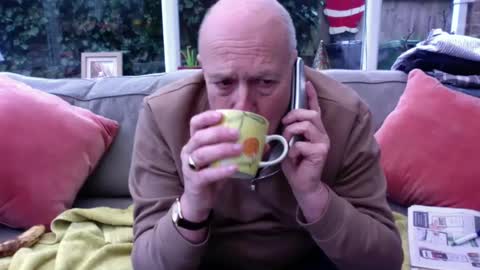 Snapshot of smartmeter chatting on 12.11.24 smartmeter online show from 12.11.24