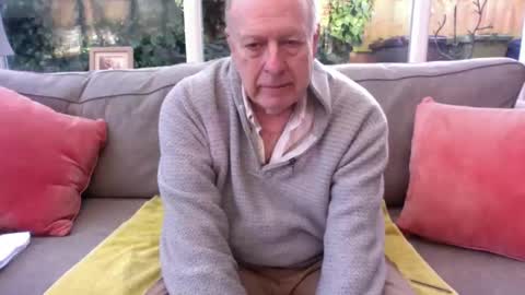 Snapshot of smartmeter chatting on 02.04.25 smartmeter online show from 02.04.25