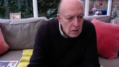 Snapshot of smartmeter chatting on 02.11.25 smartmeter online show from 02.11.25