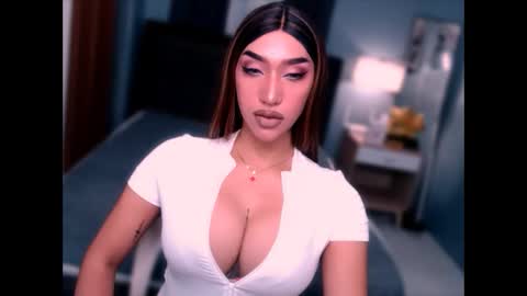 smasherqueen online show from 04.04.26