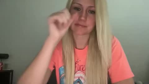 Snapshot of smexxii93 chatting on 03.02.26 smexxii93 online show from 03.02.26