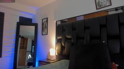 Jade Smiith online show from 09.17.25