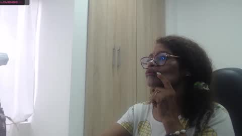 Smileth online show from 01.28.25
