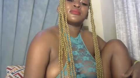 smiley_berry online show from 11.07.25