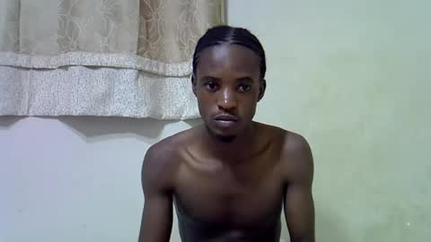 Snapshot of smilzzz chatting on 03.18.26 smilzzz online show from 03.18.26