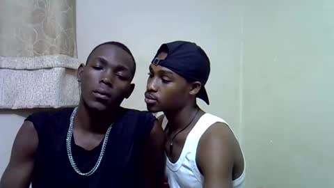 Snapshot of smilzzz chatting on 04.14.26 smilzzz online show from 04.14.26