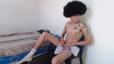 Snapshot of smith_gael chatting on 10.25.25 Smith Gael online show from 10.25.25