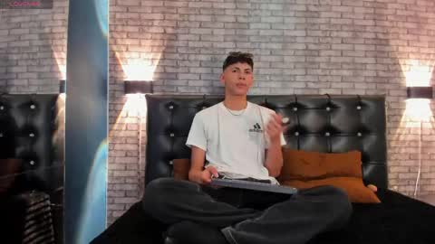 Smith online show from 04.16.26