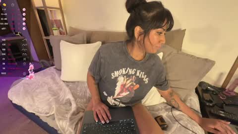 Carolina online show from 11.08.25