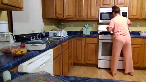 smoothmove1215 online show from 10.21.25