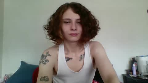 Snapshot of smoothvodka chatting on 12.21.24 Bambi--Vodka online show from 12.21.24