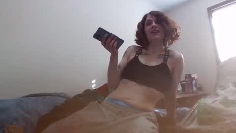 Snapshot of smoothvodka chatting on 01.29.25 Bambi--Vodka online show from 01.29.25