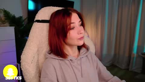 Snapshot of smthwrong chatting on 10.01.25 smthwrong online show from 10.01.25