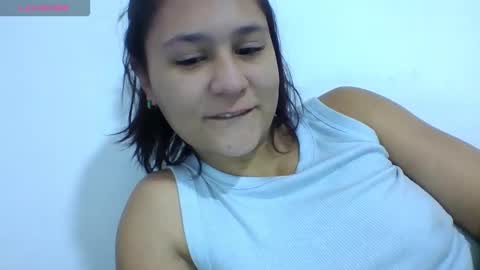 Snapshot of snakedoll_ chatting on 10.08.25 snakedoll_ online show from 10.08.25