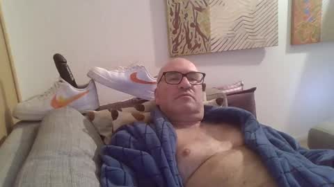 sneakerboy18 online show from 01.16.25