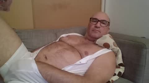 sneakerboy18 online show from 01.18.25