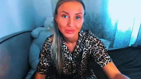 Sneja online show from 04.10.26