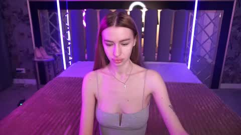 Snapshot of snow_whiteeex chatting on 05.19.26 snow_whiteeex online show from 05.19.26
