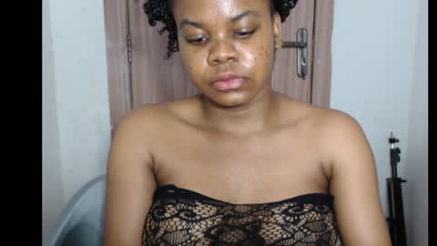 snowdrop5 online show from 11.01.25