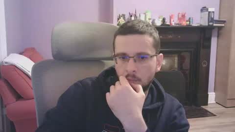 snowflake99999 online show from 11.30.25