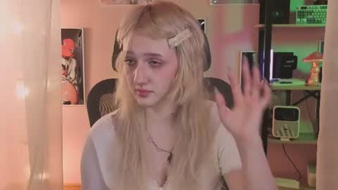 Ellie online show from 06.17.26