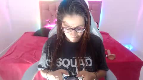 snowhot_69 online show from 03.30.26