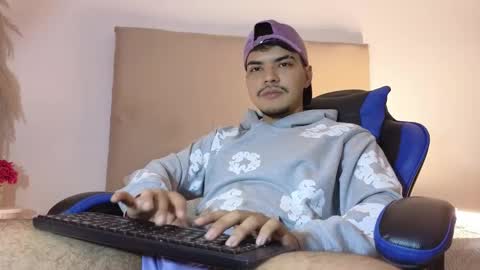 Snow online show from 11.05.25