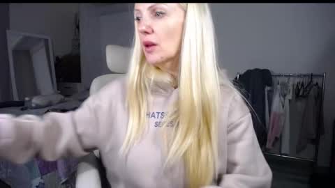 Monna online show from 02.05.26